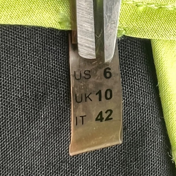 Elie Tahari Peplum Eyelet Dress Womens size 6 Black Neon Yellow Trim Knee Length - Picture 10 of 11